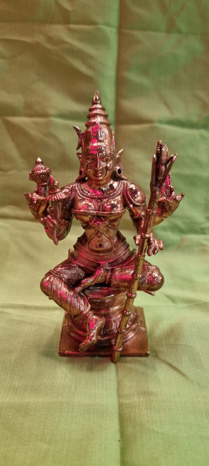 Lalitha Mahatripurasundari / Rajarajeshwari (Copper)